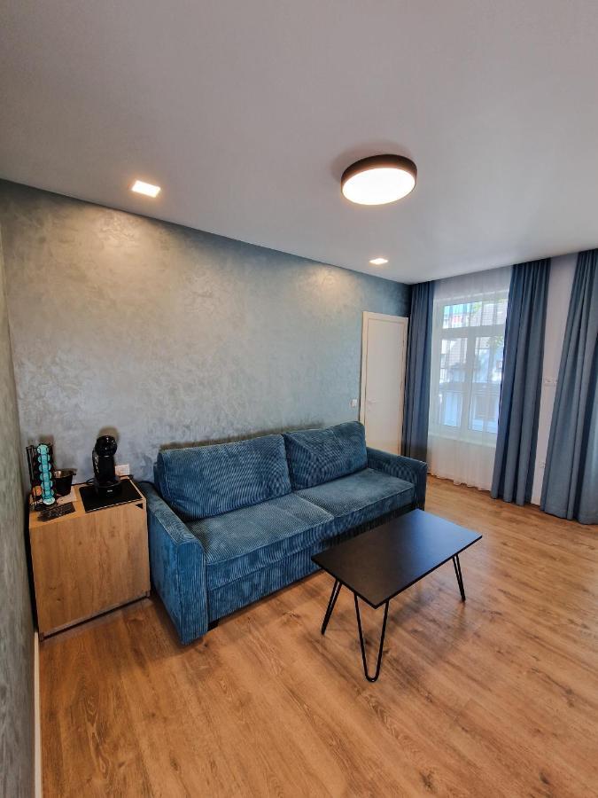 Editos Apartamentai يورباركاس المظهر الخارجي الصورة
