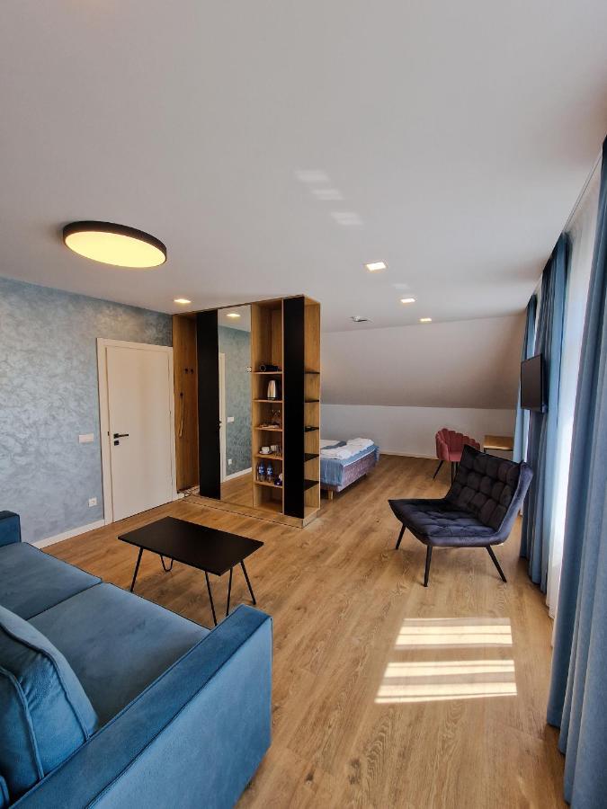 Editos Apartamentai يورباركاس المظهر الخارجي الصورة